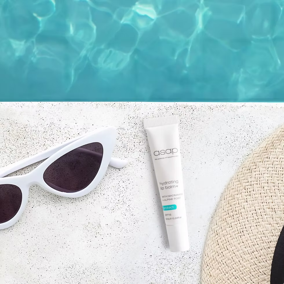 HYDRATING LIP BALM+ SPF15